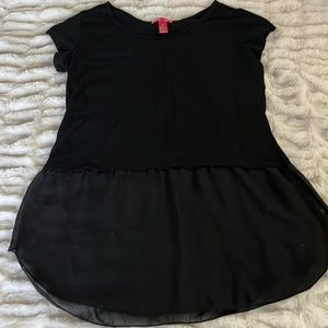 Black chiffon ruffle t-shirt M cap sleeve scoop neck tunic layering tee Mix&Co